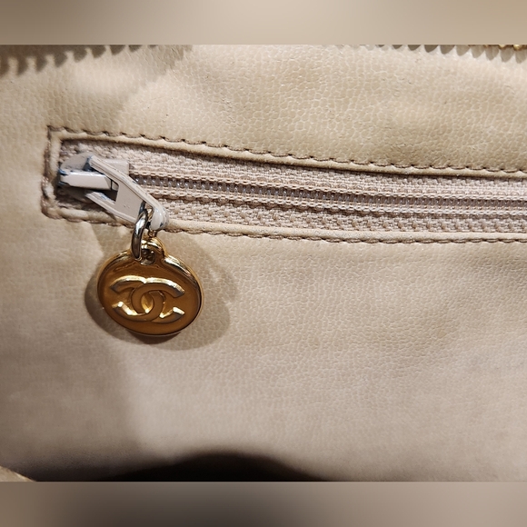 Chanel Caviar Leather Tripple CC Tote Bag Purse Beige 24K Vintage Coco Mark Gold - Picture 11 of 16